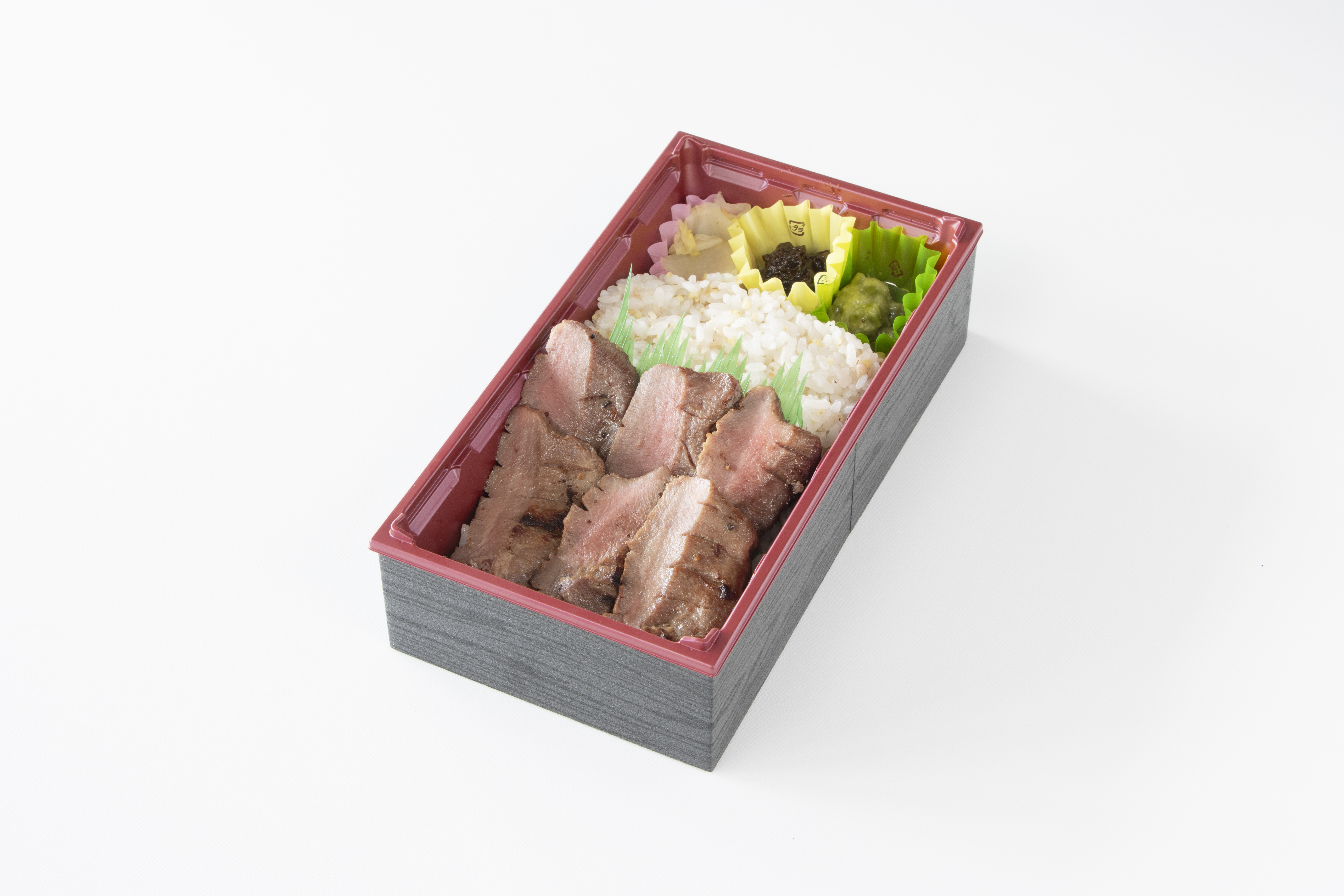 ①成牛丸ごと弁当